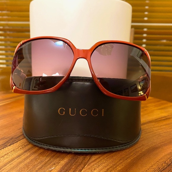 Red Gucci Bamboo Sunglasses Gg358s 